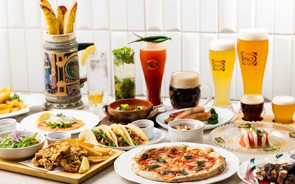 Un'ampia varietà di piatti, dai gourmet ai pasti leggeri