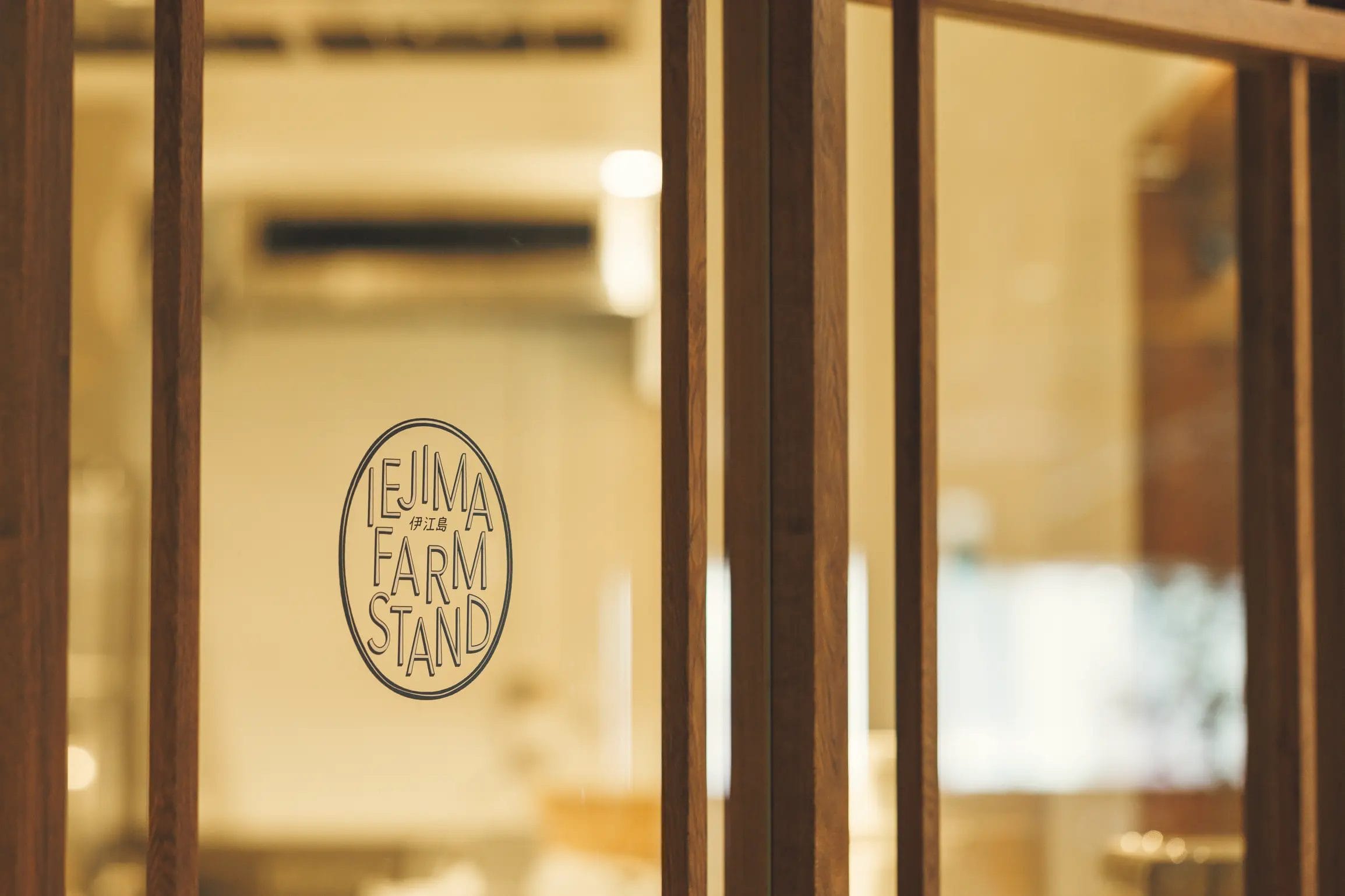 沖縄にしかないハンバーガーの魅力を堪能