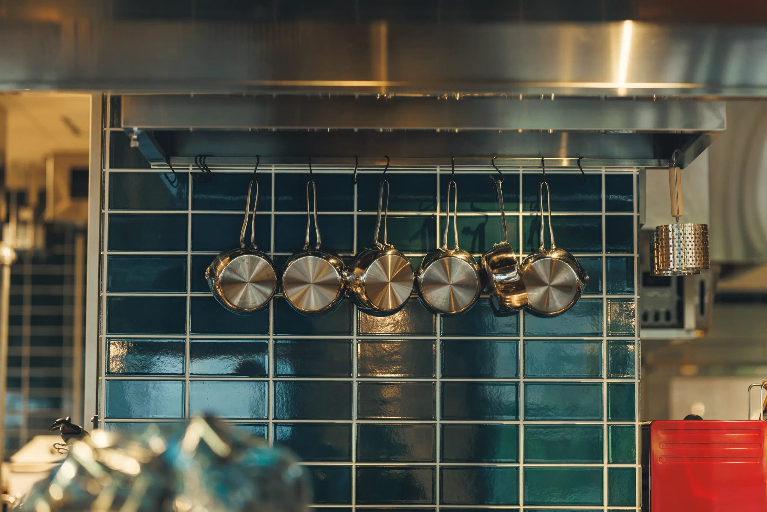 多彩な料理が一堂に会する美食空間